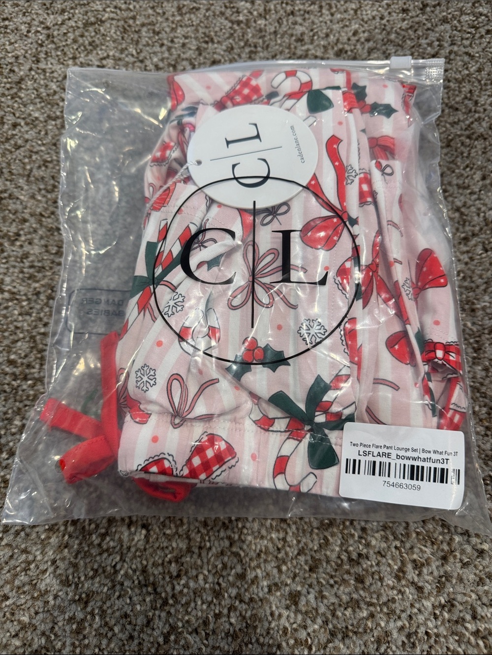 Caden Lane Pink Holiday Bow & Holly Pajama Set